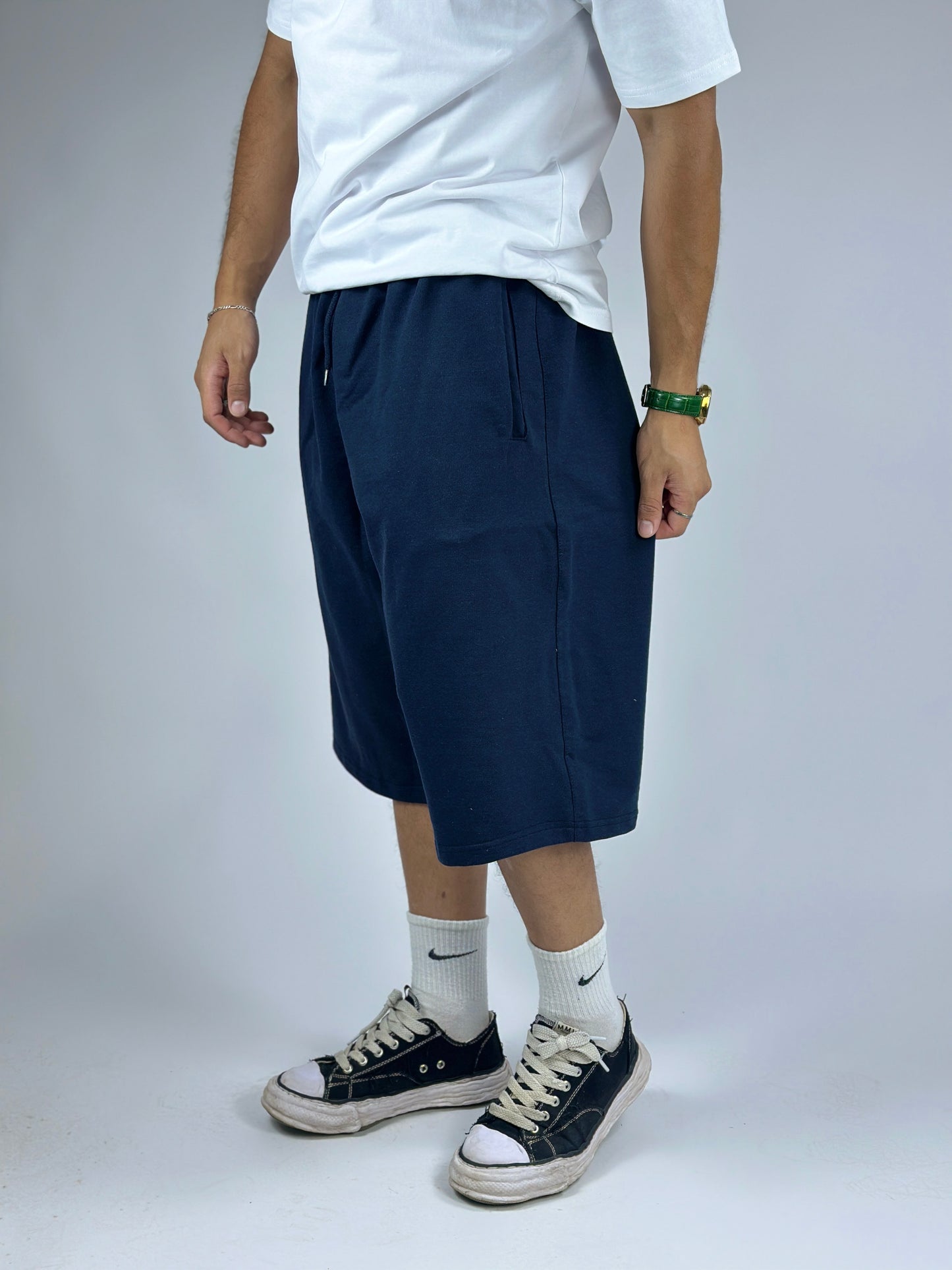 Wide Short Oversized