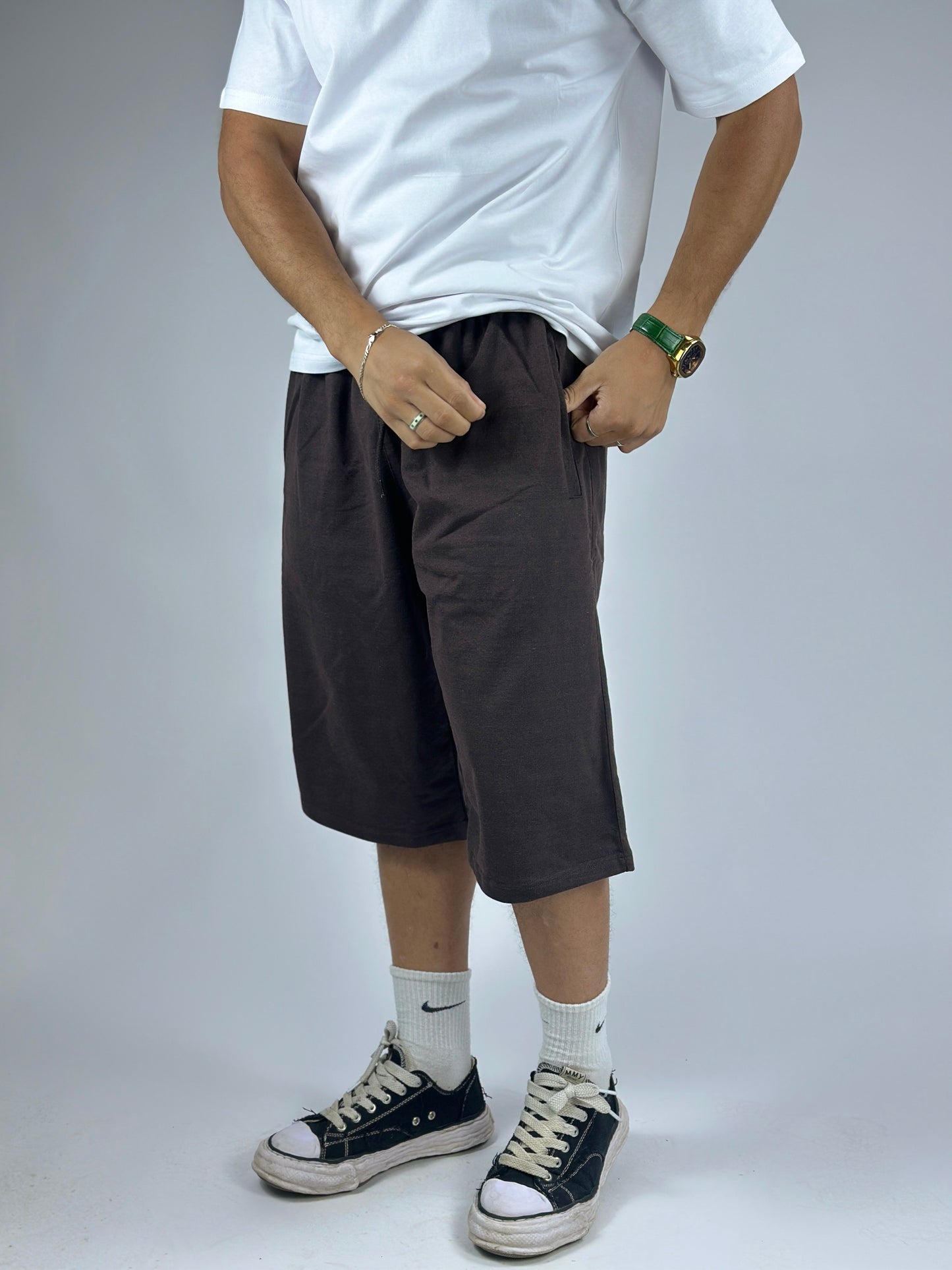 Wide Short Oversized