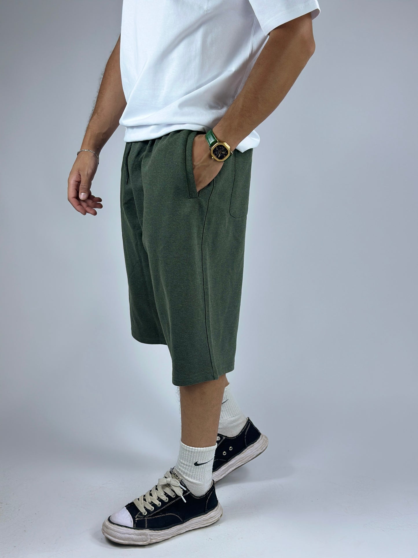Wide Short Oversized
